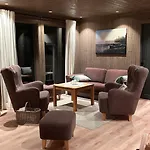 Harteigen Lofoten Retreat 别墅