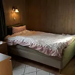 Harteigen Lofoten Retreat 别墅 *