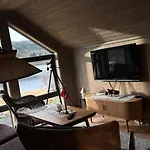 别墅 Harteigen Lofoten Retreat *