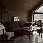 Harteigen Lofoten Retreat *