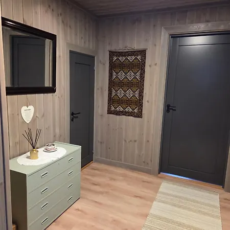 Harteigen Lofoten Retreat Вилла